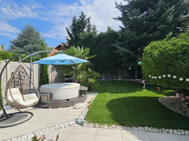 Eladó ház Törökbálint, Tükörhegy 160 nm