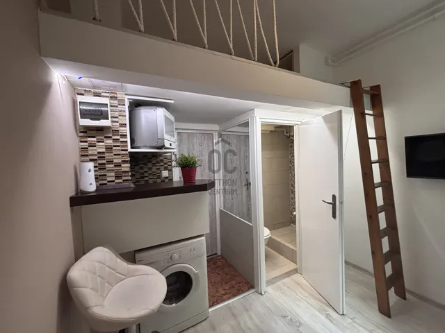 Eladó lakás Budapest XII. kerület, Svábhegy 9 nm