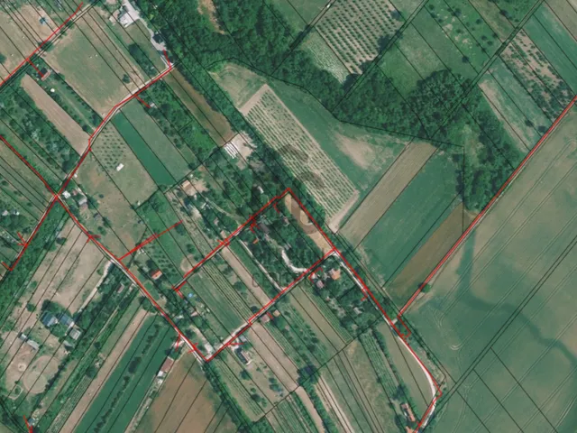 Eladó telek Tök 1176 nm