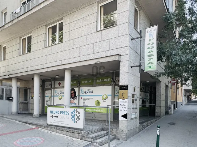 Kiadó kereskedelmi és ipari ingatlan Budapest XII. kerület, Kissvábhegy 201 nm