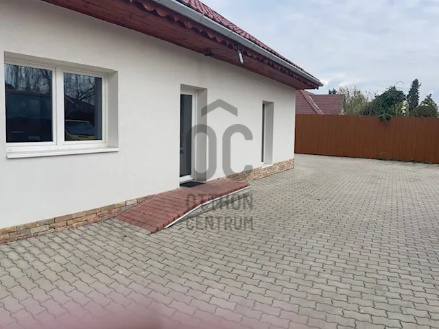Kiadó kereskedelmi és ipari ingatlan Budaörs 144 nm