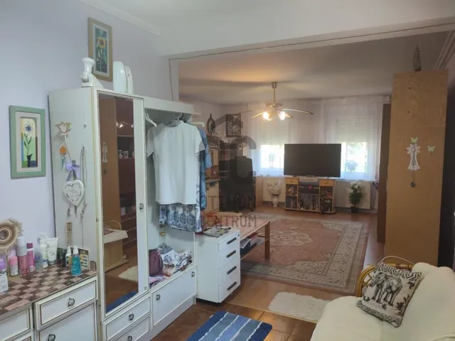 Eladó ház Naszály 100 nm