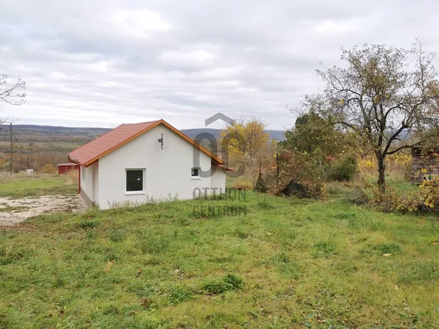 Eladó ház Tata, Látóhegy 36 nm