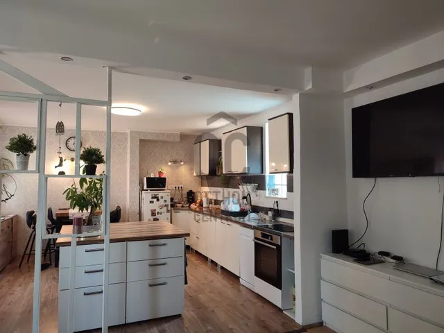 Eladó ház Tata 180 nm