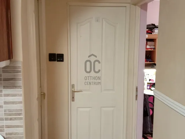 Eladó ház Komárom 45 nm