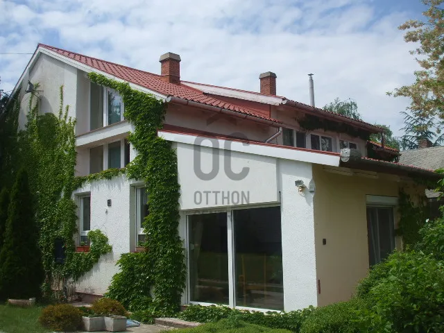 Eladó ház Tata, Újhegy 182 nm