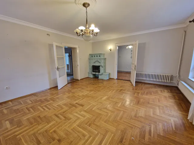 Eladó ház Tata, Újhegy 182 nm