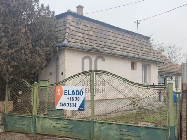 Eladó ház Komárom, Szőny 120 nm