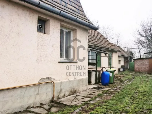 Eladó ház Komárom, Szőny 120 nm