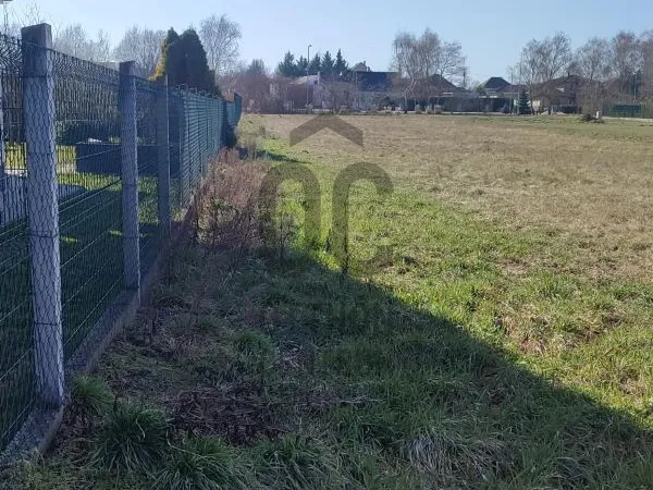 Eladó telek Komárom 1161 nm