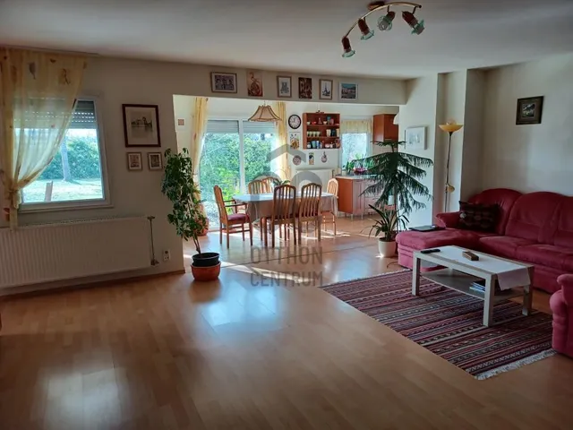 Eladó ház Komárom 110 nm