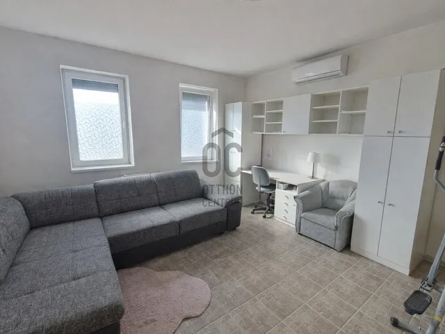 Eladó ház Neszmély 60 nm