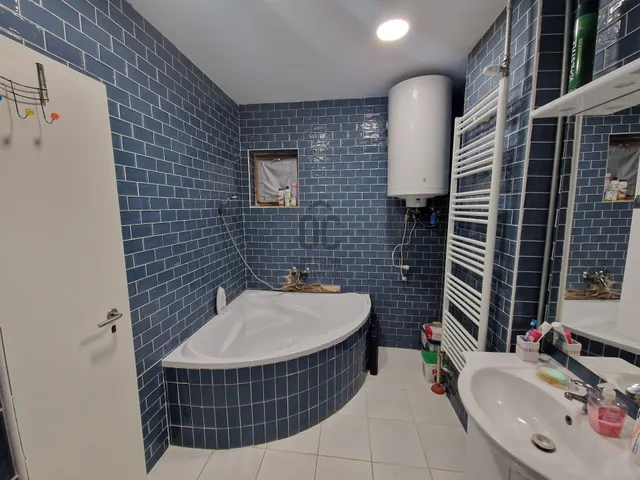 Eladó ház Neszmély 60 nm