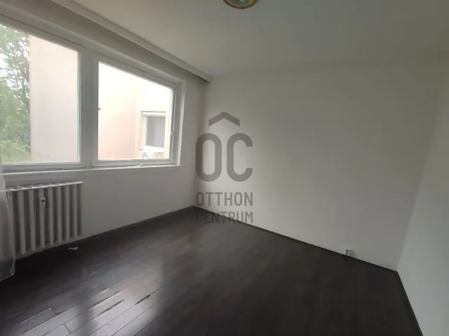 Eladó lakás Komárom 55 nm