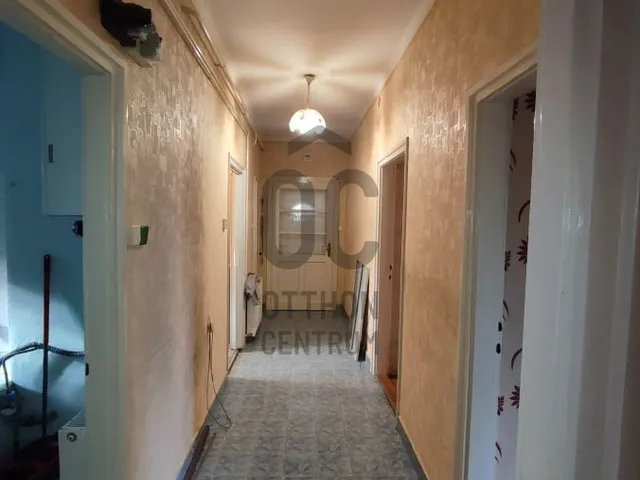 Eladó lakás Komárom 73 nm