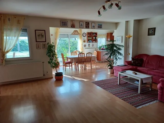 Eladó ház Komárom 110 nm