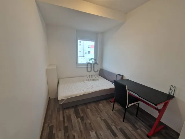 Kiadó lakás Komárom 66 nm