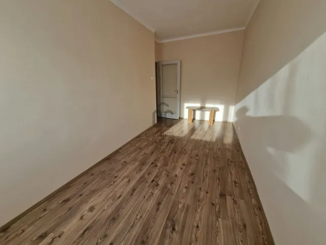 Kiadó lakás Tata 49 nm