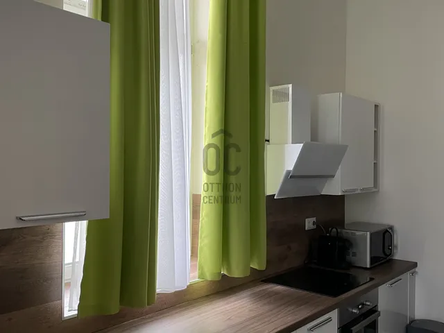Eladó lakás Siófok, Ezüstpart 65 nm
