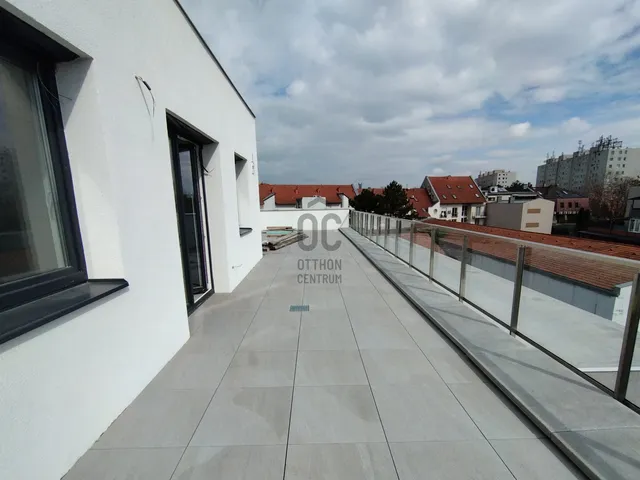 Eladó lakás Siófok, Belváros 115 nm
