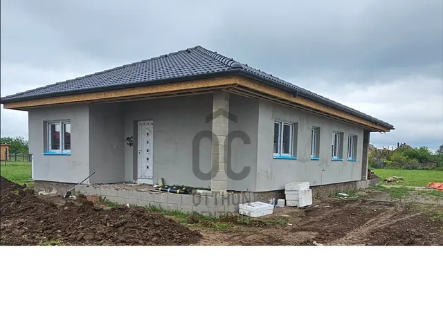 Eladó ház Ságvár 110 nm