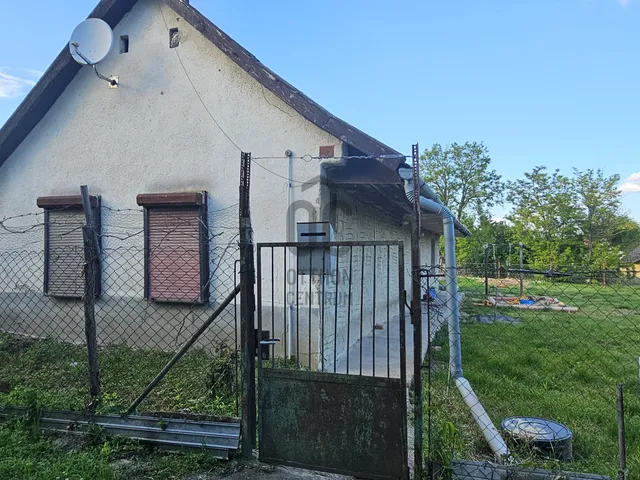 Eladó ház Mezőkomárom 60 nm