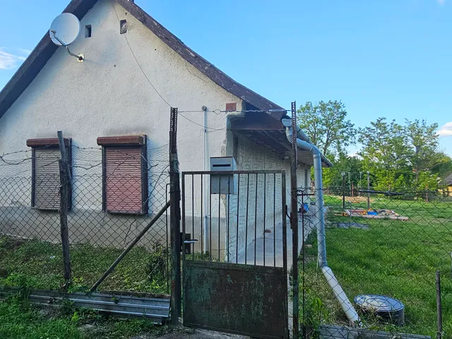 Eladó ház Mezőkomárom 60 nm