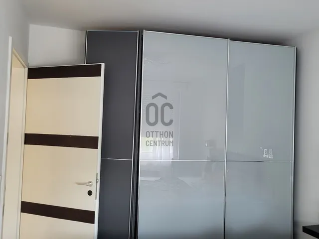 Eladó lakás Siófok, Aranypart 48 nm
