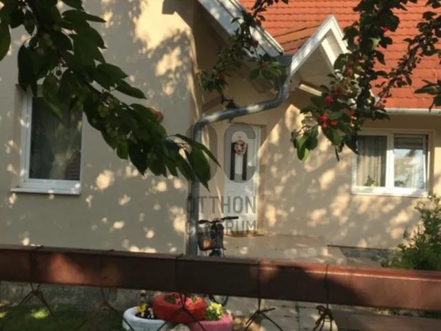 Eladó ház Balatonvilágos 160 nm