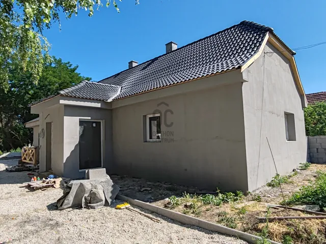 Eladó ház Ádánd 99 nm