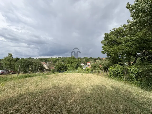 Eladó ház Tab 70 nm