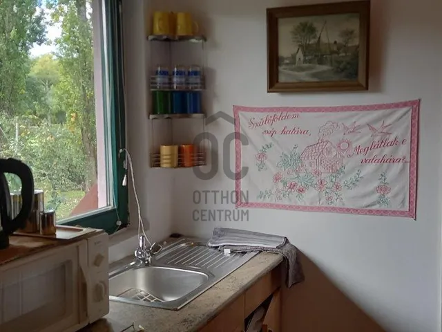 Eladó nyaraló Balatonföldvár 78 nm