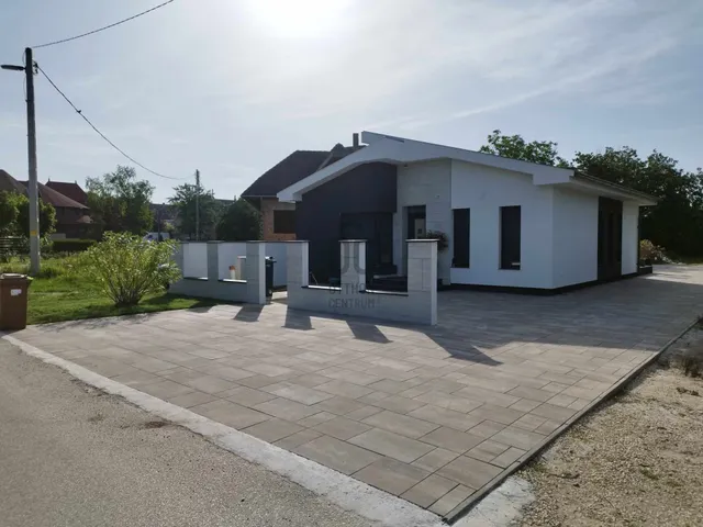 Eladó ház Balatonszabadi 80 nm