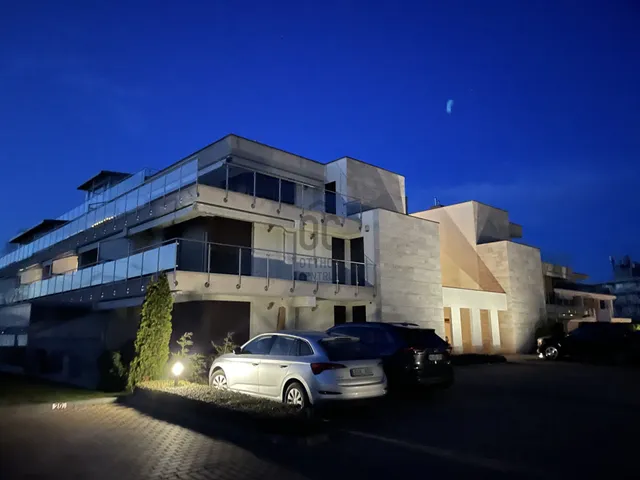 Eladó üdülő és hétvégi ház Siófok, Ezüstpart 72 nm