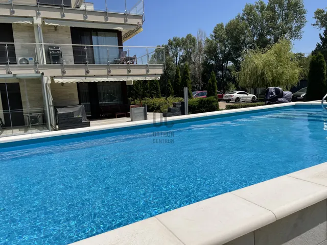 Eladó üdülő és hétvégi ház Siófok, Ezüstpart 72 nm