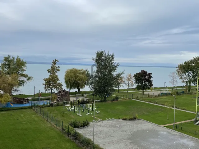 Eladó lakás Siófok, Ezüstpart 45 nm