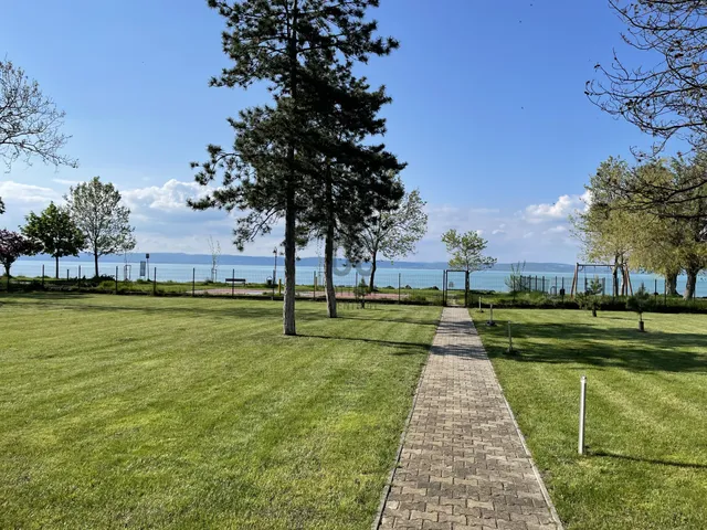 Eladó lakás Siófok, Ezüstpart 45 nm