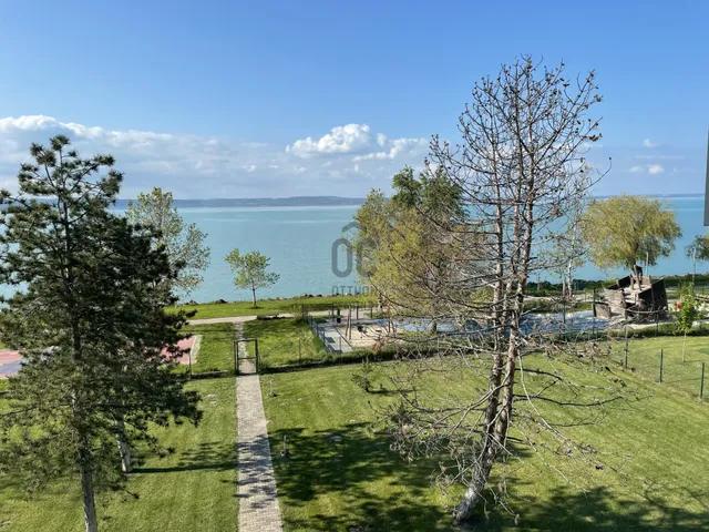 Eladó lakás Siófok, Ezüstpart 45 nm