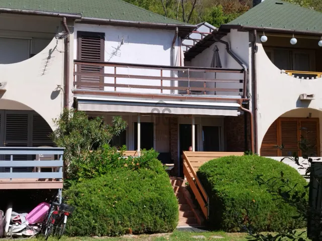 Eladó lakás Balatonakarattya 51 nm