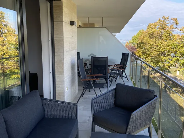 Eladó lakás Siófok, Ezüstpart 72 nm