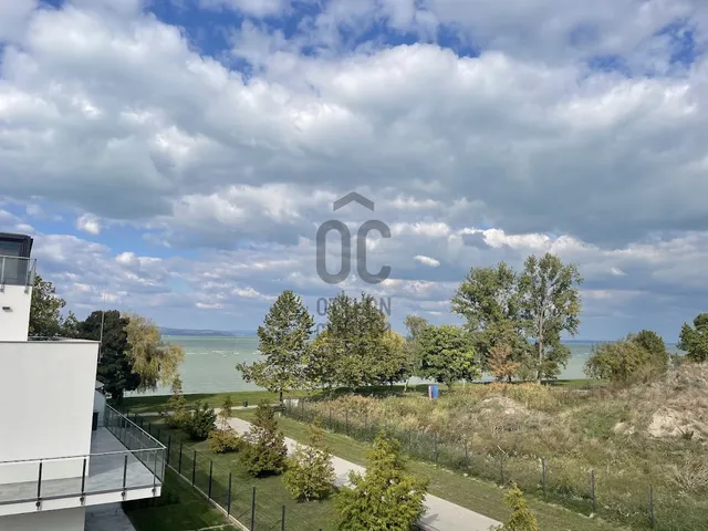 Eladó lakás Siófok, Ezüstpart 58 nm