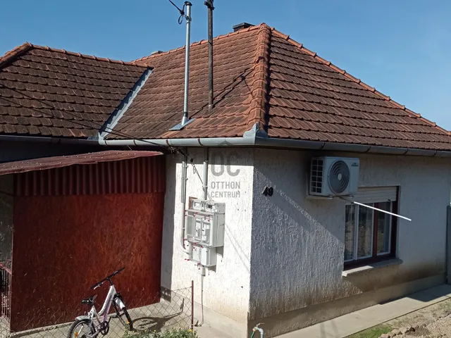 Eladó ház Tab 62 nm