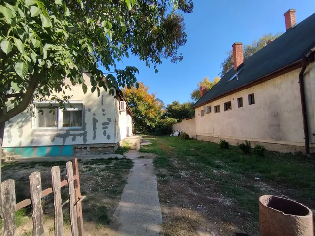 Eladó ház Ádánd 90 nm