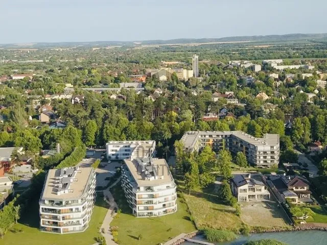 Eladó lakás Siófok, Ezüstpart 50 nm