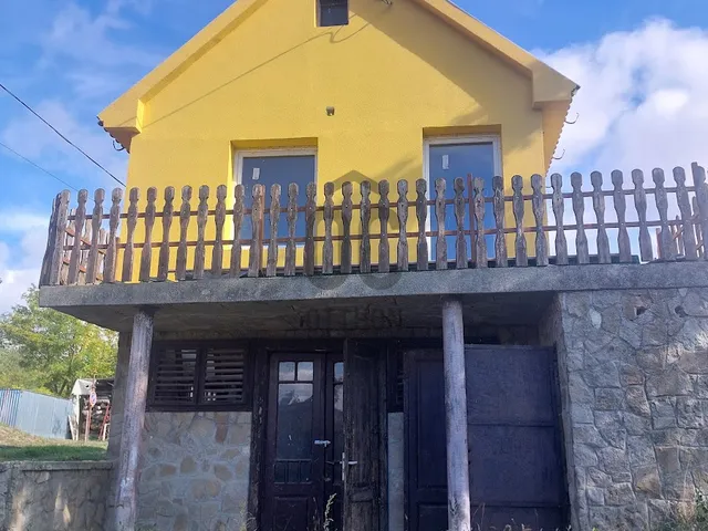 Eladó üdülő és hétvégi ház Balatonszabadi 45 nm