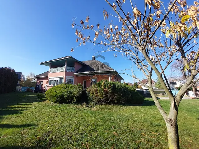 Eladó ház Siófok, Balatonkiliti 338 nm