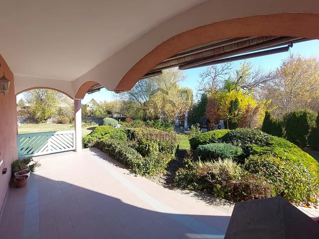 Eladó ház Siófok, Balatonkiliti 338 nm