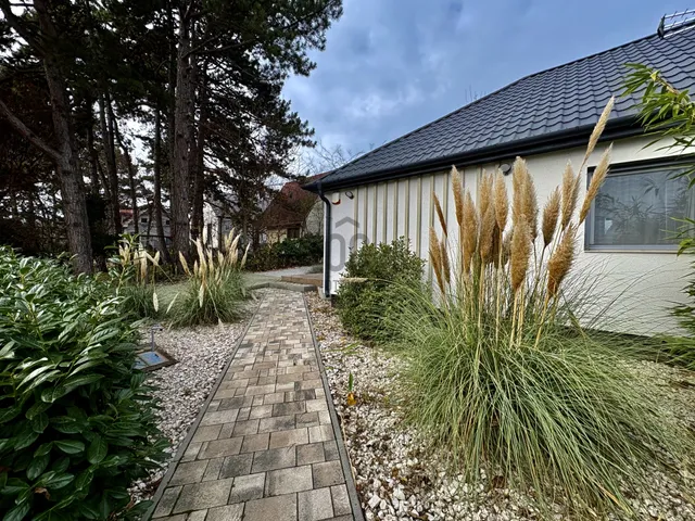 Kiadó üdülő és hétvégi ház Balatonakarattya 40 nm