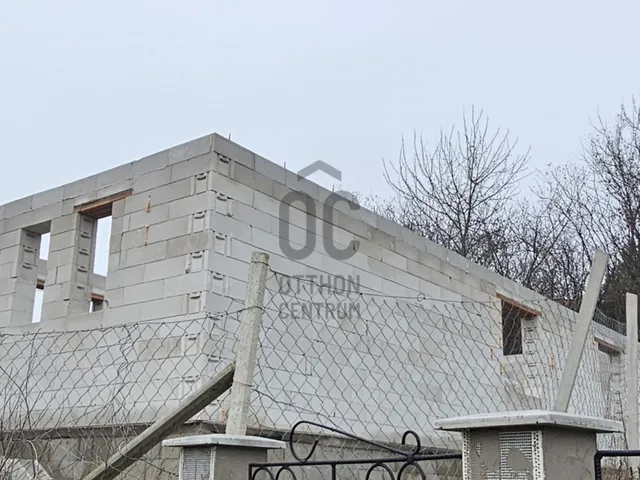 Eladó ház Enying, Balatonbozsok 67 nm