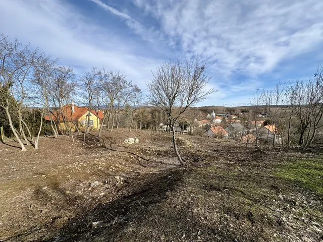 Eladó telek Sóly 1464 nm
